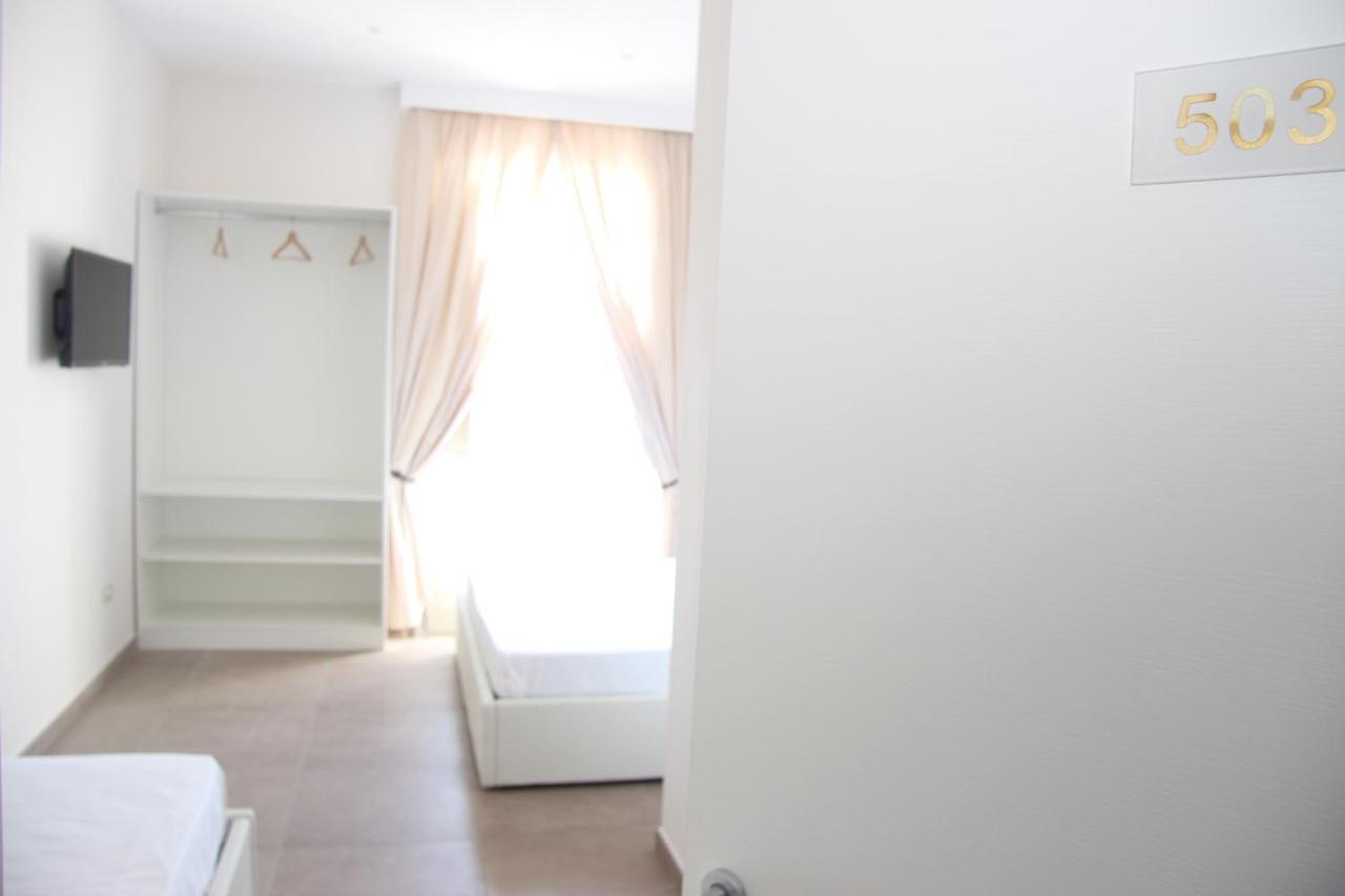 Philip Royal Bed & Breakfast Napoli Bagian luar foto