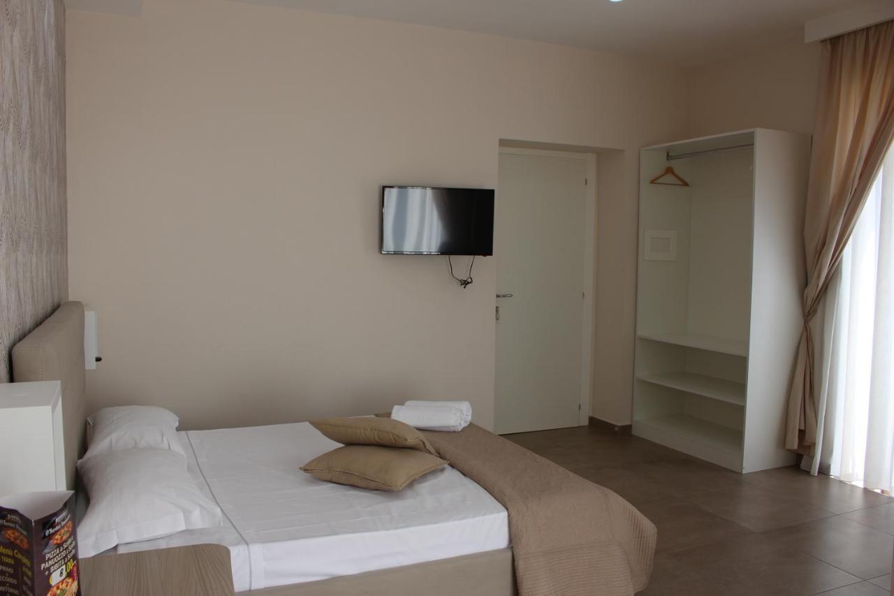 Philip Royal Bed & Breakfast Napoli Bagian luar foto